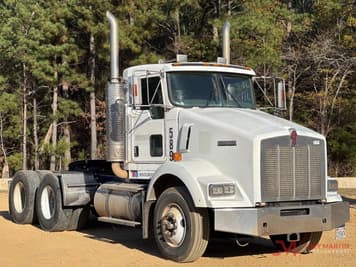 Main image Kenworth T800